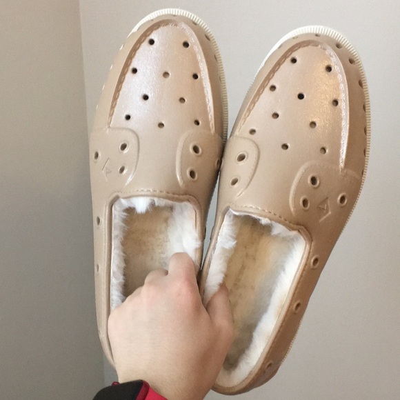 Sperry Shoes - Sperry Gold Fur-Lined Flats